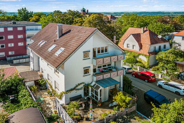 4 – Zimmer Maisonette Wohnung mit Galerie im Herzen Weingartens. Sofort bezugsfrei!
